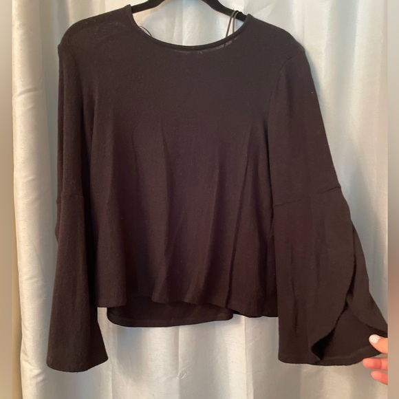 Lord & Taylor Tops - Black Wide Sleeved Shirt